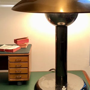 Art Déco Ministerial Table Lamp – Attributed Gio Ponti for Fontana Arte, 1930s Chrome & Copper Shade