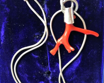 Red Coral Pendant Sardinia, and necklace, Natural Coral Twig in Sterling Silver, Mediterranean Amulet Necklace, Antique Style Coral Jewelry