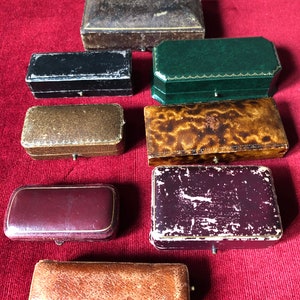 display jewelry boxes, job lot of 8 pieces, paper, leather, metal, end of 1800s/early 1900s, England