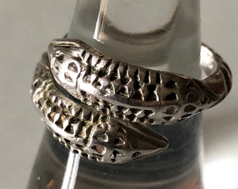 Antique snake ring, solid silver, hand chiseled, ouroboros snake, adjustable, early 1900s, Afghanistan