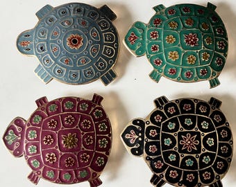 VINTAGE 1970S SOLID BRASS SEA TURTLE BELT BUCKLE HEAVY CAST SCULPTURAL STATEMENT Vintage 1970s Solid BRASS Sea TURTLE Belt Buckle Heavy Cast  main image 2