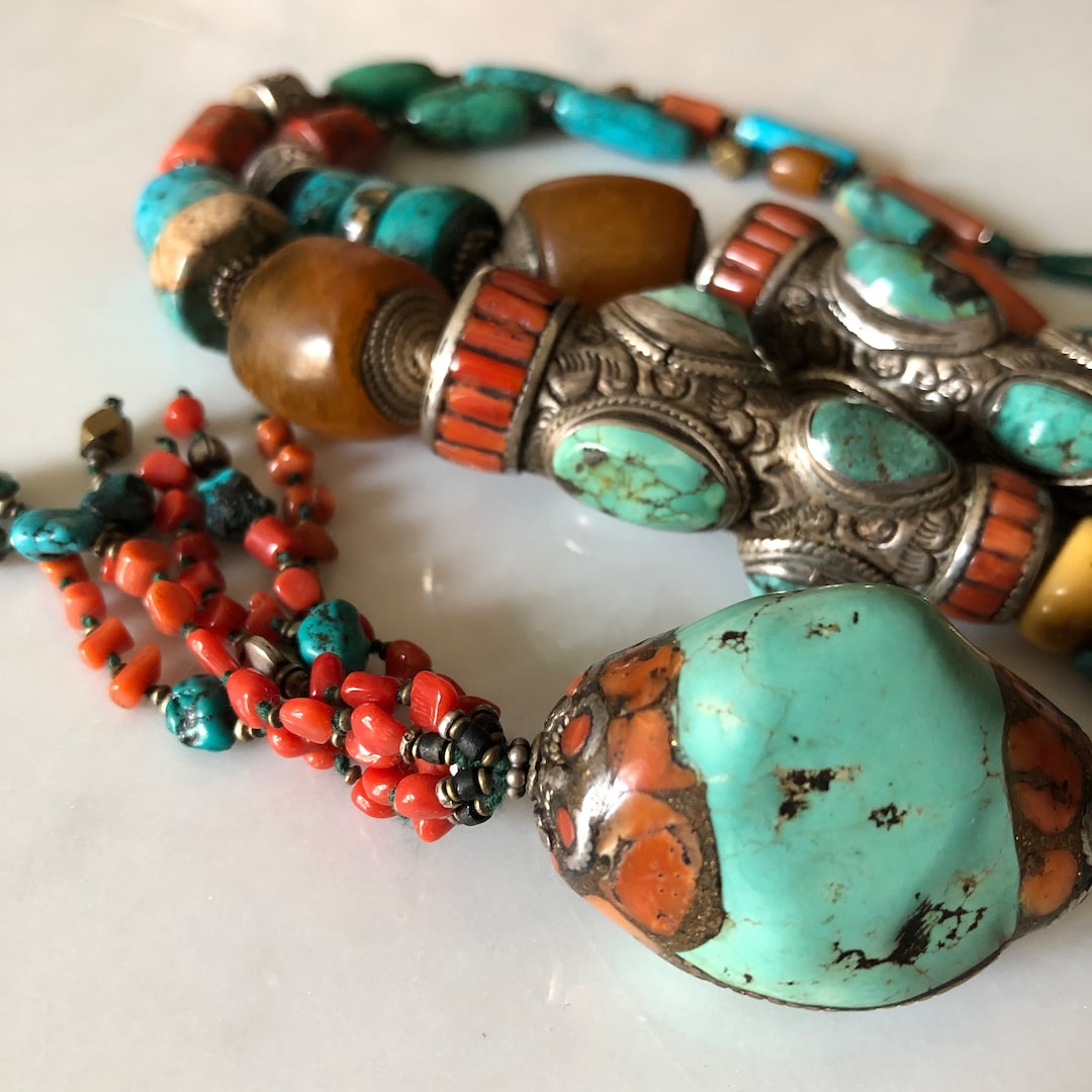 Tibet Long Disc Necklace main image 1