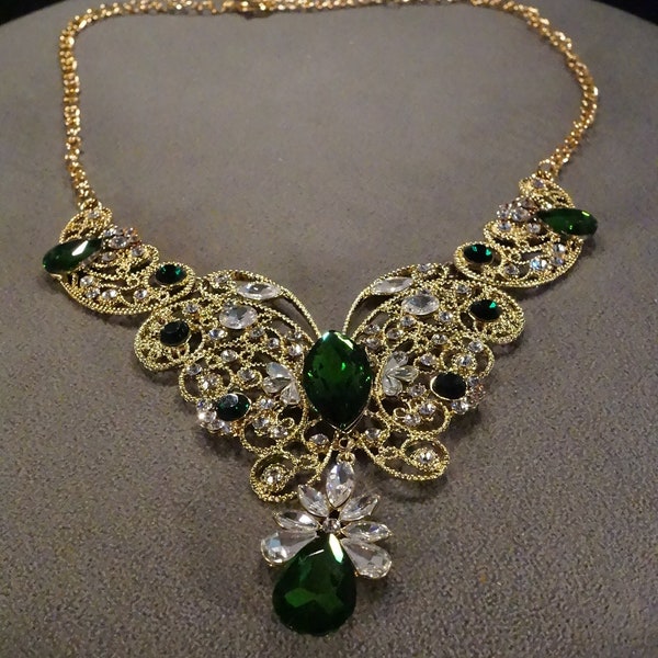 Vintage Art Deco Style Yellow Gold Tone Rhinestone Glass Stone Bib Style Faux Emerald Necklace Jewelry    K#6