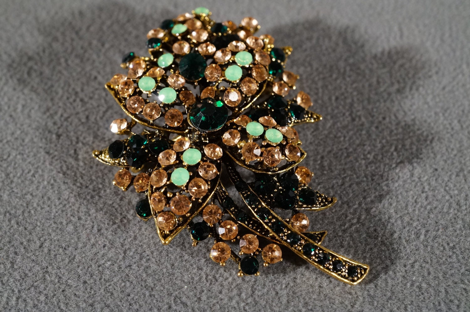 Vintage Art Deco Style Yellow Gold Tone Round Rhinestone