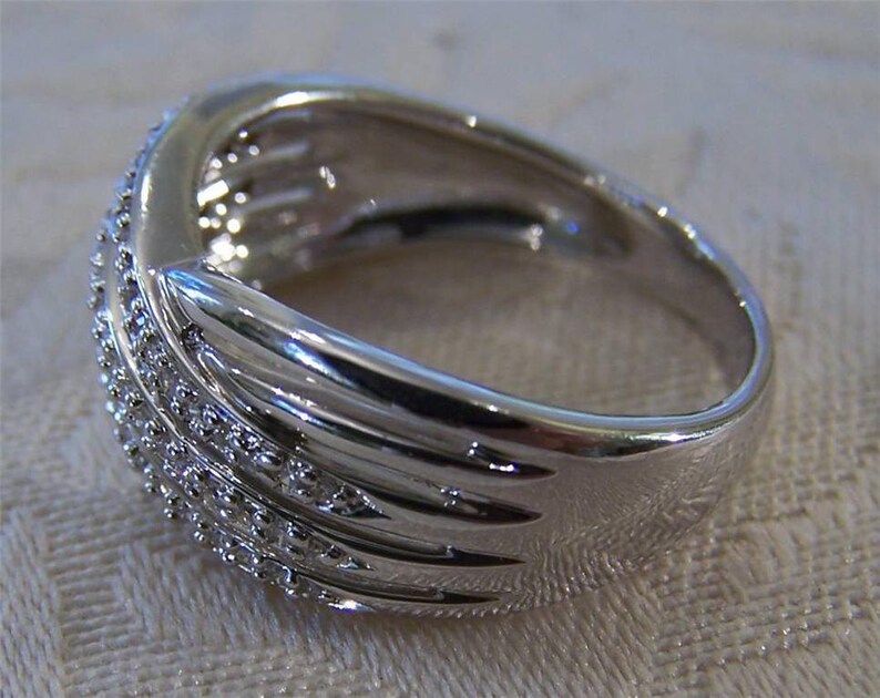 Vintage Sterling Silver 12 Carat Round Diamond Wedding Cross Over Design Band Ring Size 10