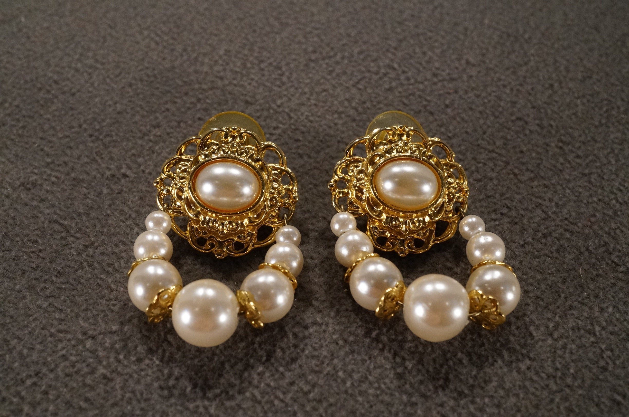 Vintage Art Deco Style Yellow Gold Tone Faux Pearl Scrolled