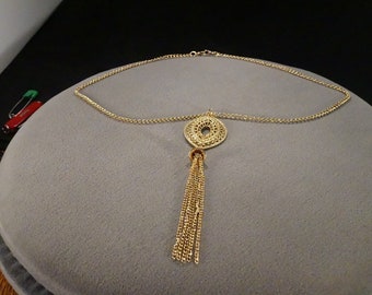 Vintage Art Deco Style Yellow Gold Tone Tassel Dangle Filigree Pendant Necklace Jewelry    K#12