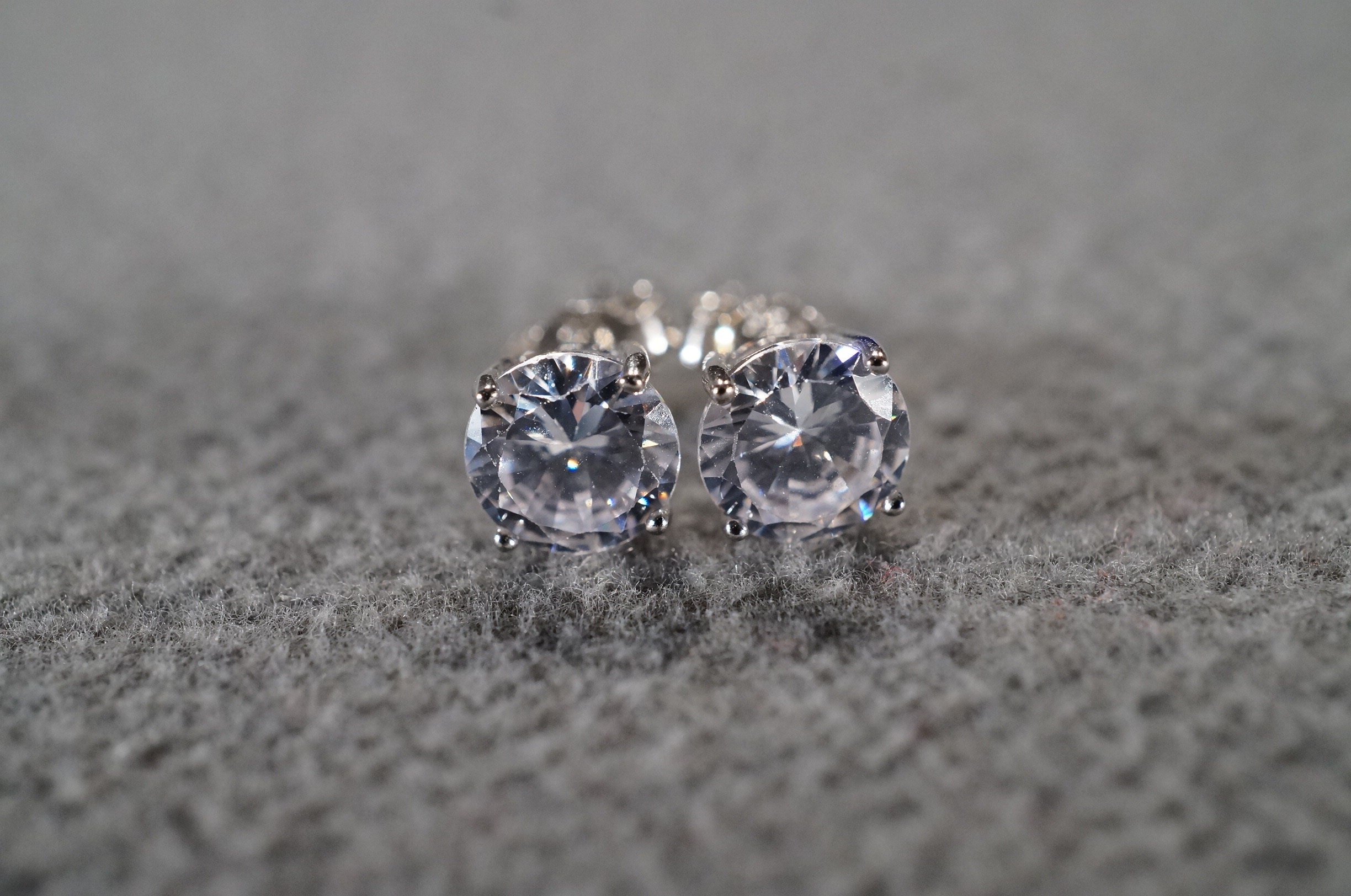 か*ー様 OLD STUD×HYSTERIC/CIRCLE GIRL STUDS Vintage, 14K Gold Swirl Stud Earrings, .76