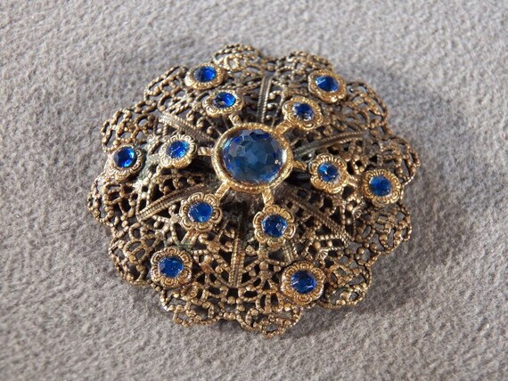 Vintage Yellow Gold Tone Bold Multi Round Blue Rh… - image 1