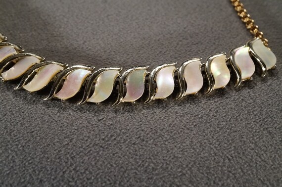 Vintage Art Deco Style Yellow Gold Tone Silver To… - image 4