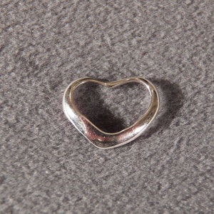 Vintage Sterling Silver Classic Bold Floating Heart Pendant Charm Heart Jewelry Art Deco Style **RL