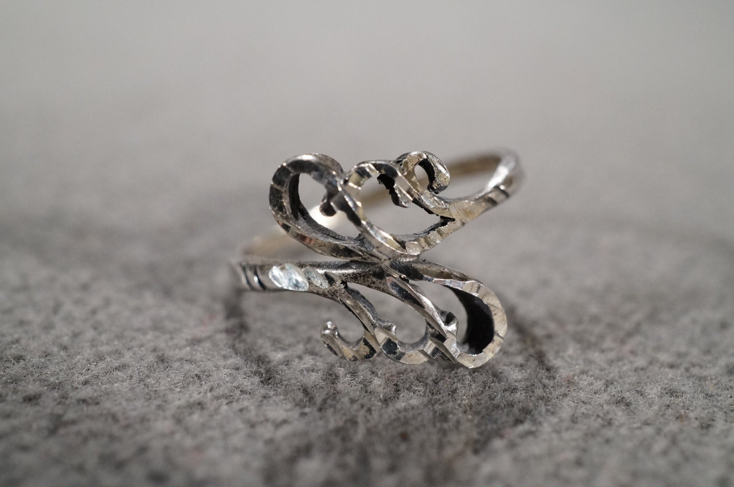 Vintage Sterling Silver Fashion Cut Away Style Ring With Vintage Sterling Silver Fashion Cut Away Style Ring With
