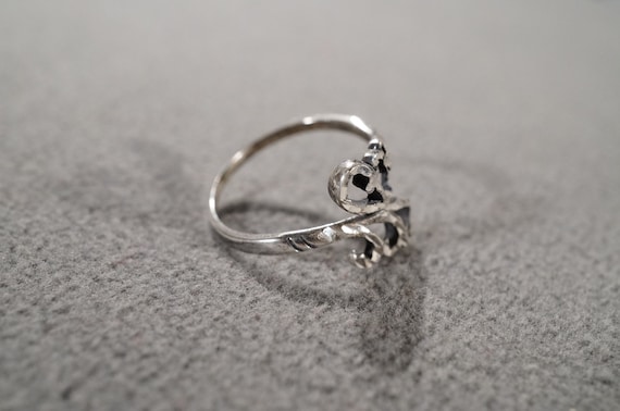 Vintage Sterling Silver Fashion Cut Away Style Ring With