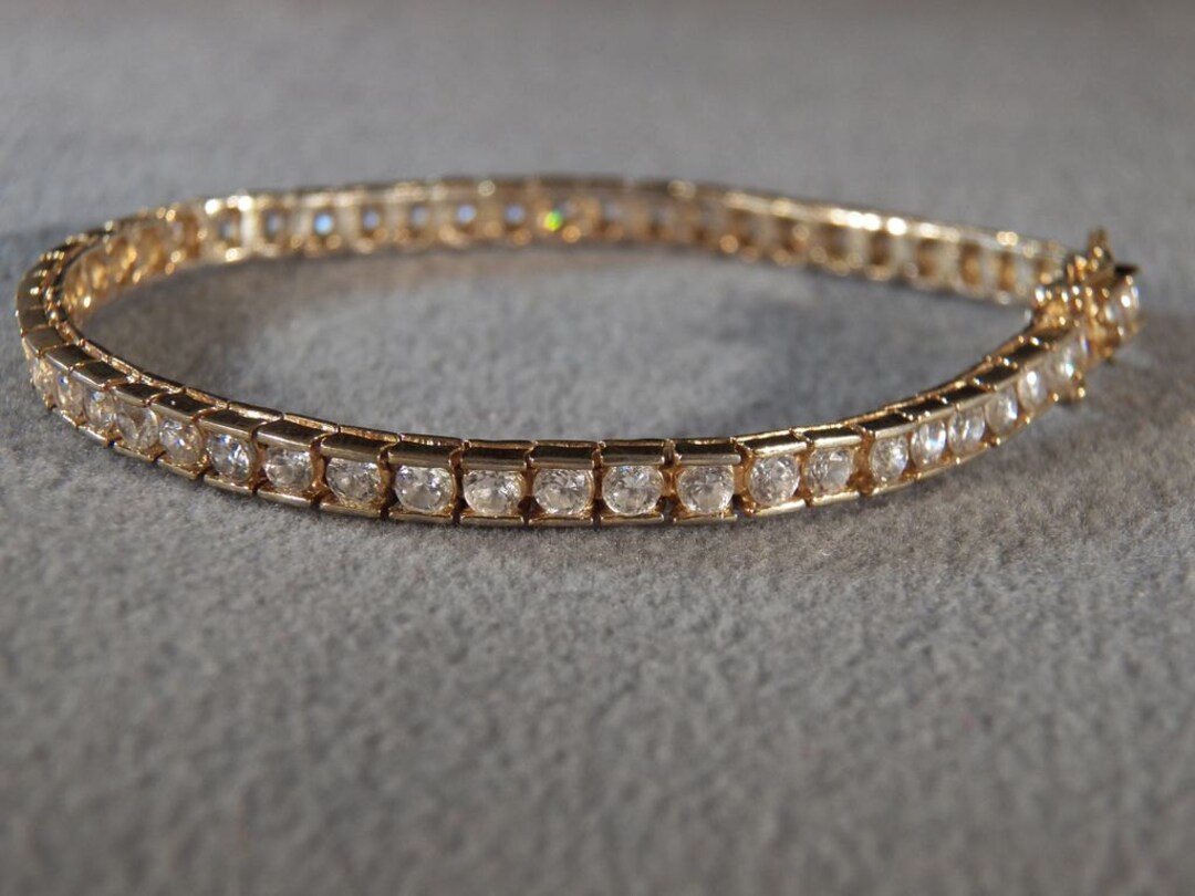 Vintage Sterling Silver Yellow Gold Overlay 52 Round White