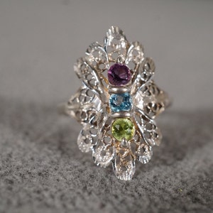 Vintage Sterling Silver 3 Round Amethyst Peridot Blue Topaz Filigree Victorian Style Ring, Size 6   KW60