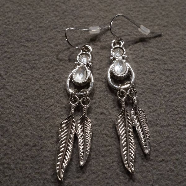 Vintage Art Deco Style Silver Tone Feather Rhinestone Glass Stone Euro Wire Pierced Earrings Jewelry -K#45