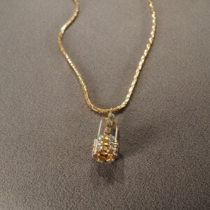 Vintage Art Deco Style Yellow Gold Tone Rhinestone Glass Stone Pendant Dangle Necklace Jewelry    K#6