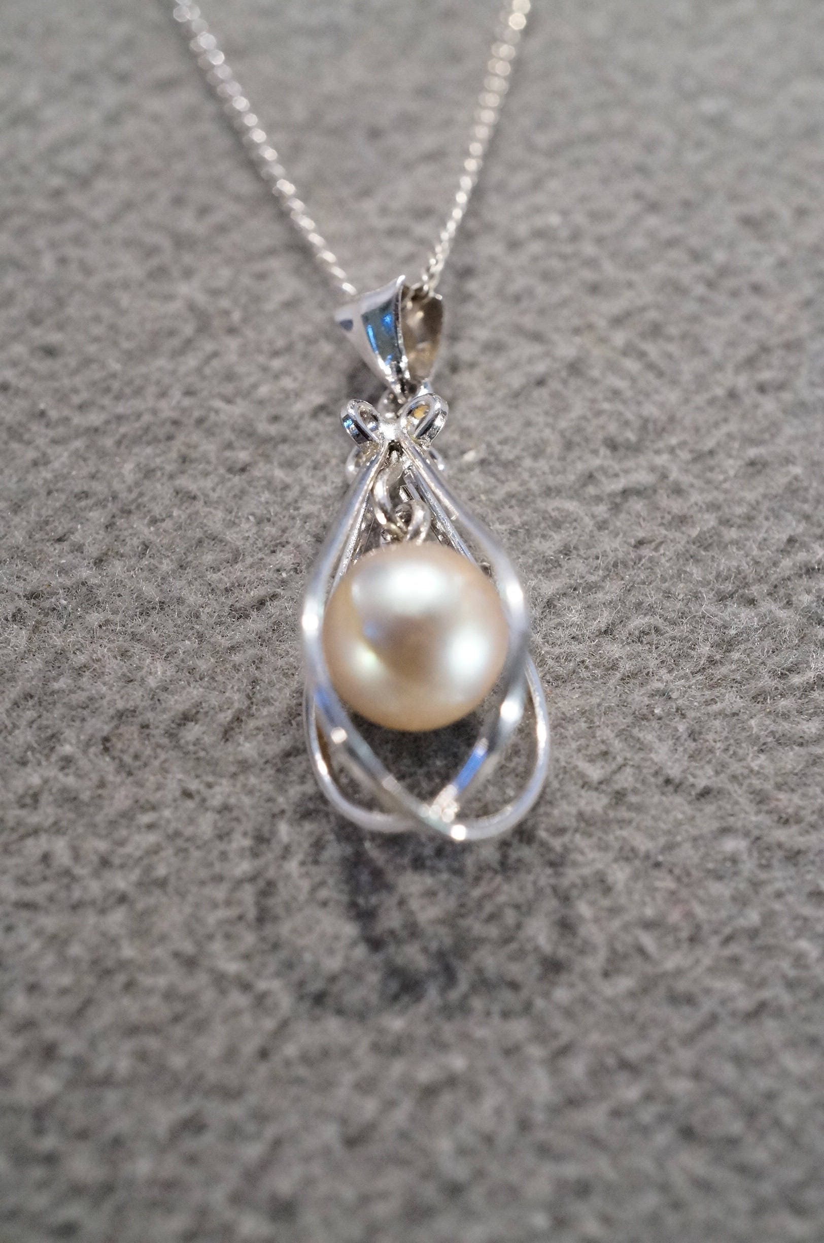 Vintage Traditional Style Sterling Silver Cultured Pearl