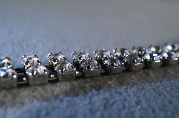 Vintage Silver Tone Multi Round Rhinestone 2 Row Line Link