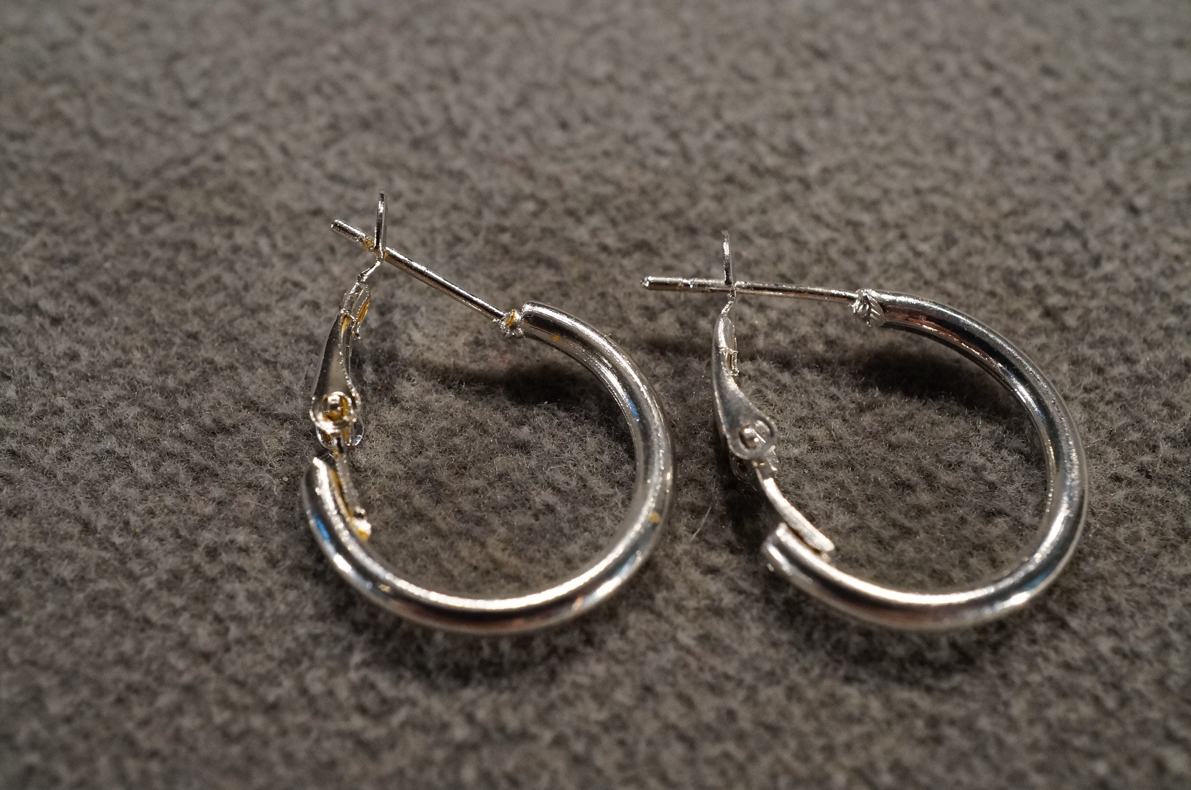 ANTIDOTE BUYERS CLUB - ENGRAVED HOOP EARRING (SINGLE
