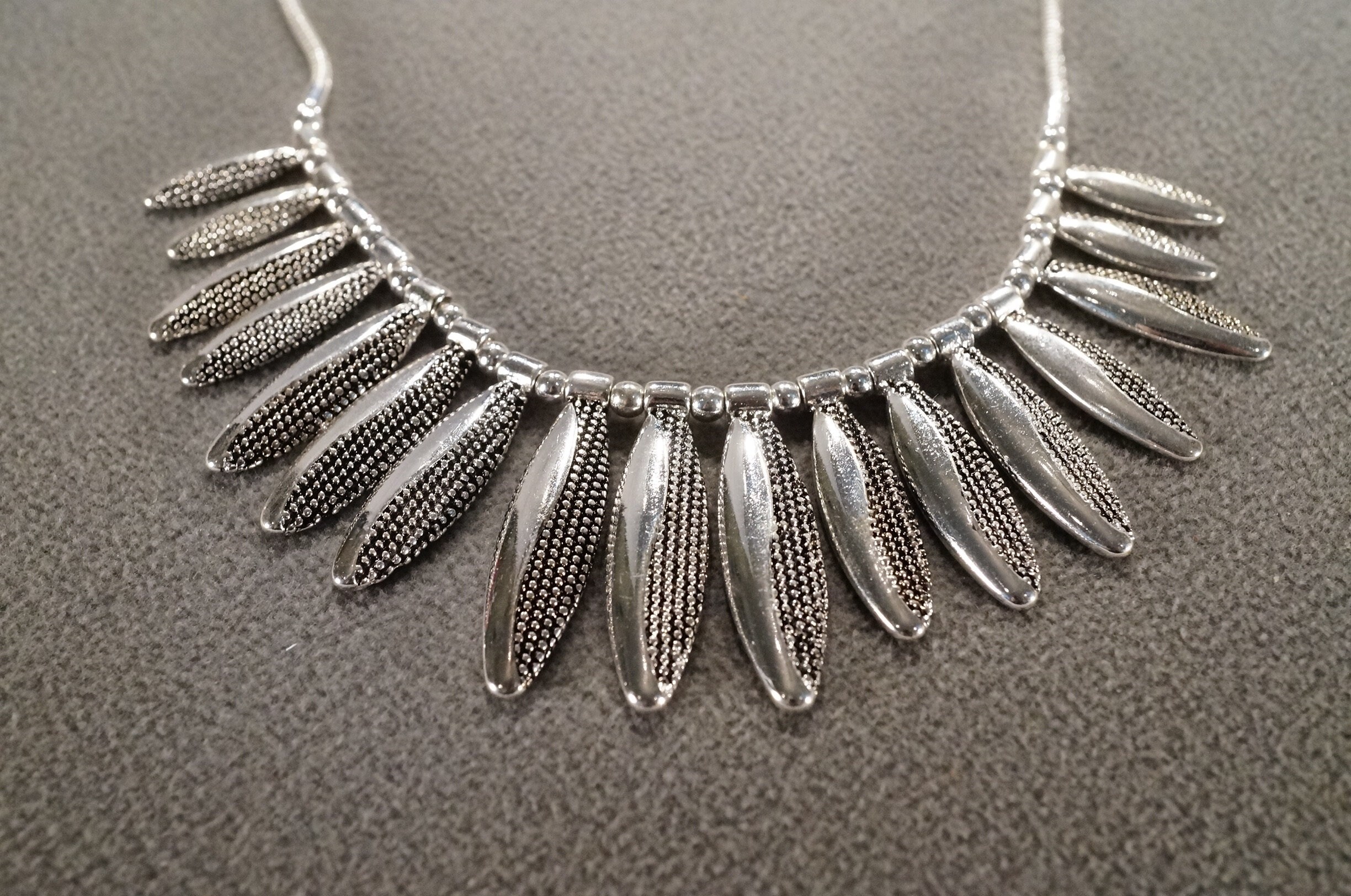 Art deco style silver tone chain adjustable belt bell dangle necklace XS S Vintage Art Deco Necklace Belt Tie Scarf Wide Silver Tone CZ  main image 2