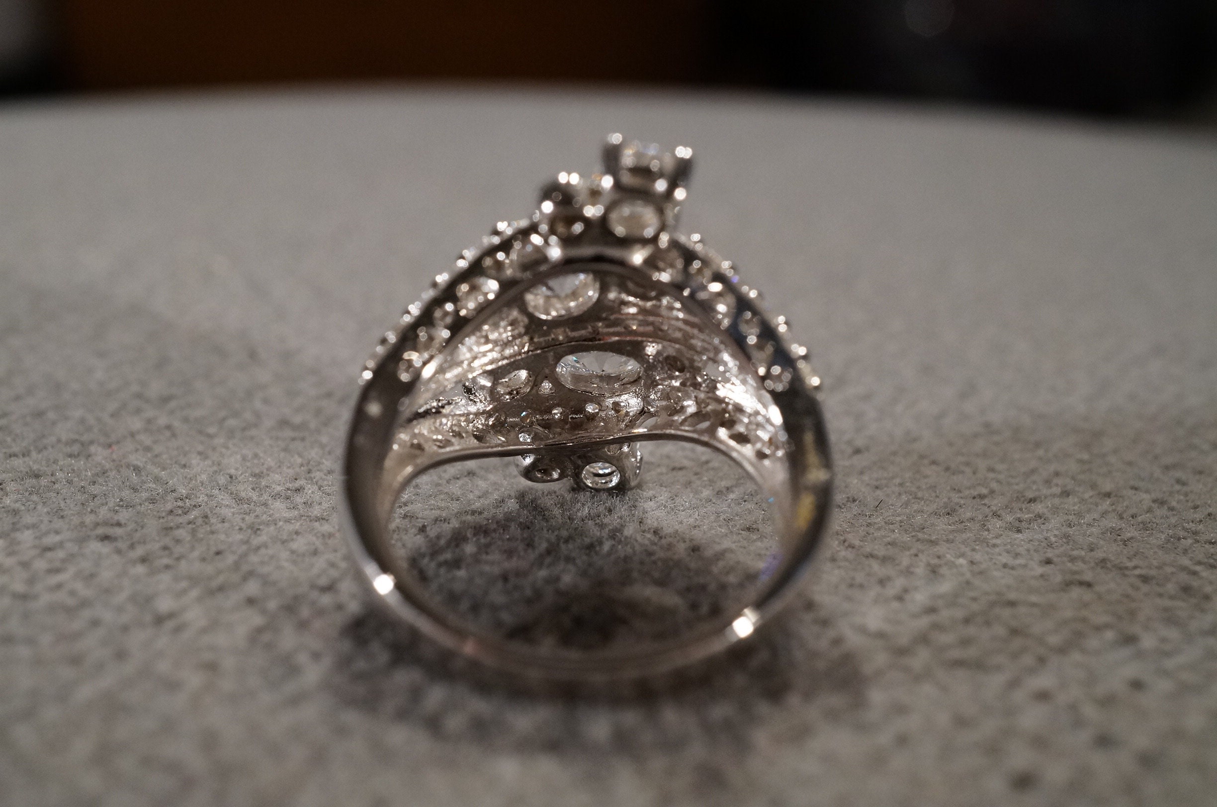 Vintage Sterling Silver Band Ring Multi Round Oval Prong Set Cubic
