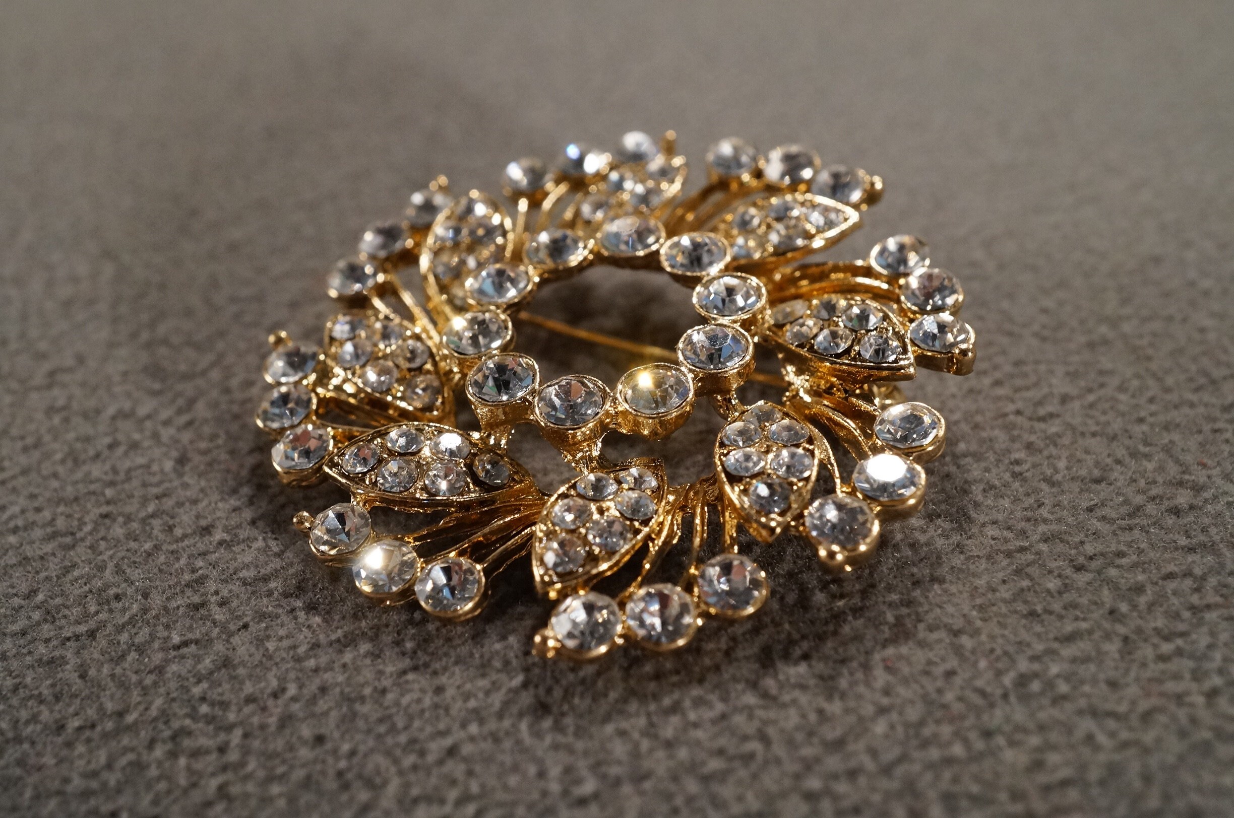 Vintage Art Deco Style Yellow Gold Tone Rhinestone Glass