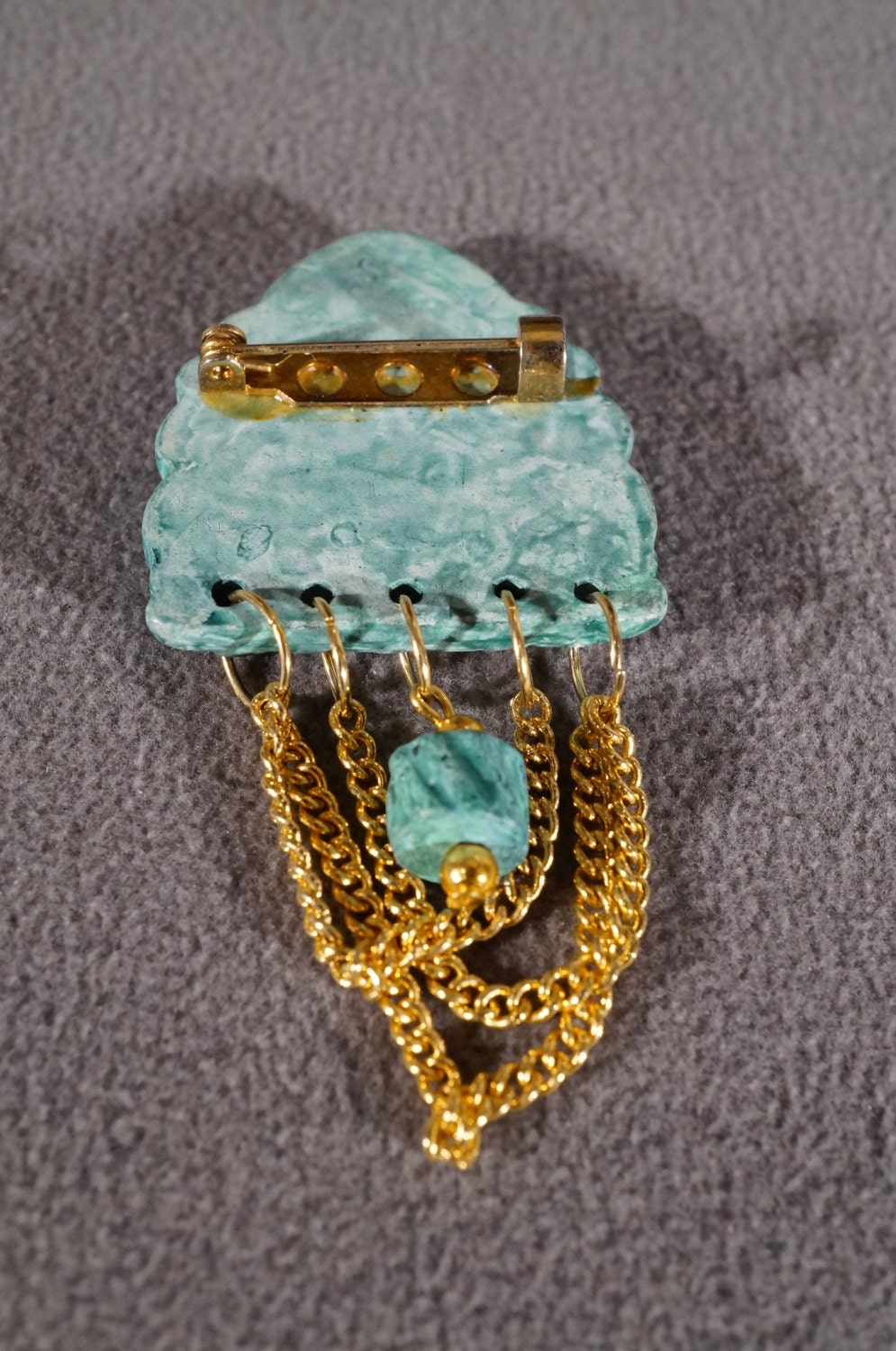 Broche Ancienne Dorée Couleur Verte - Bijou Vintage, Occasion
