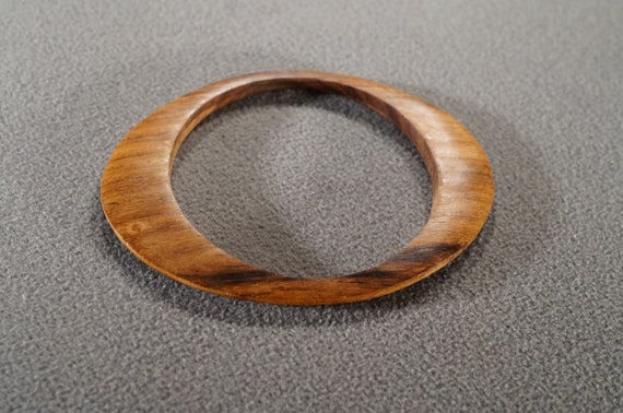 Vintage Art Deco Style Wooden Oval Bangle Round Bracelet
