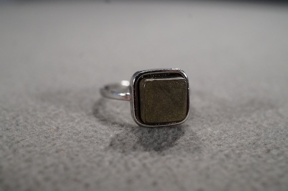 vintage silver tone ring with square brown lucite… - image 1