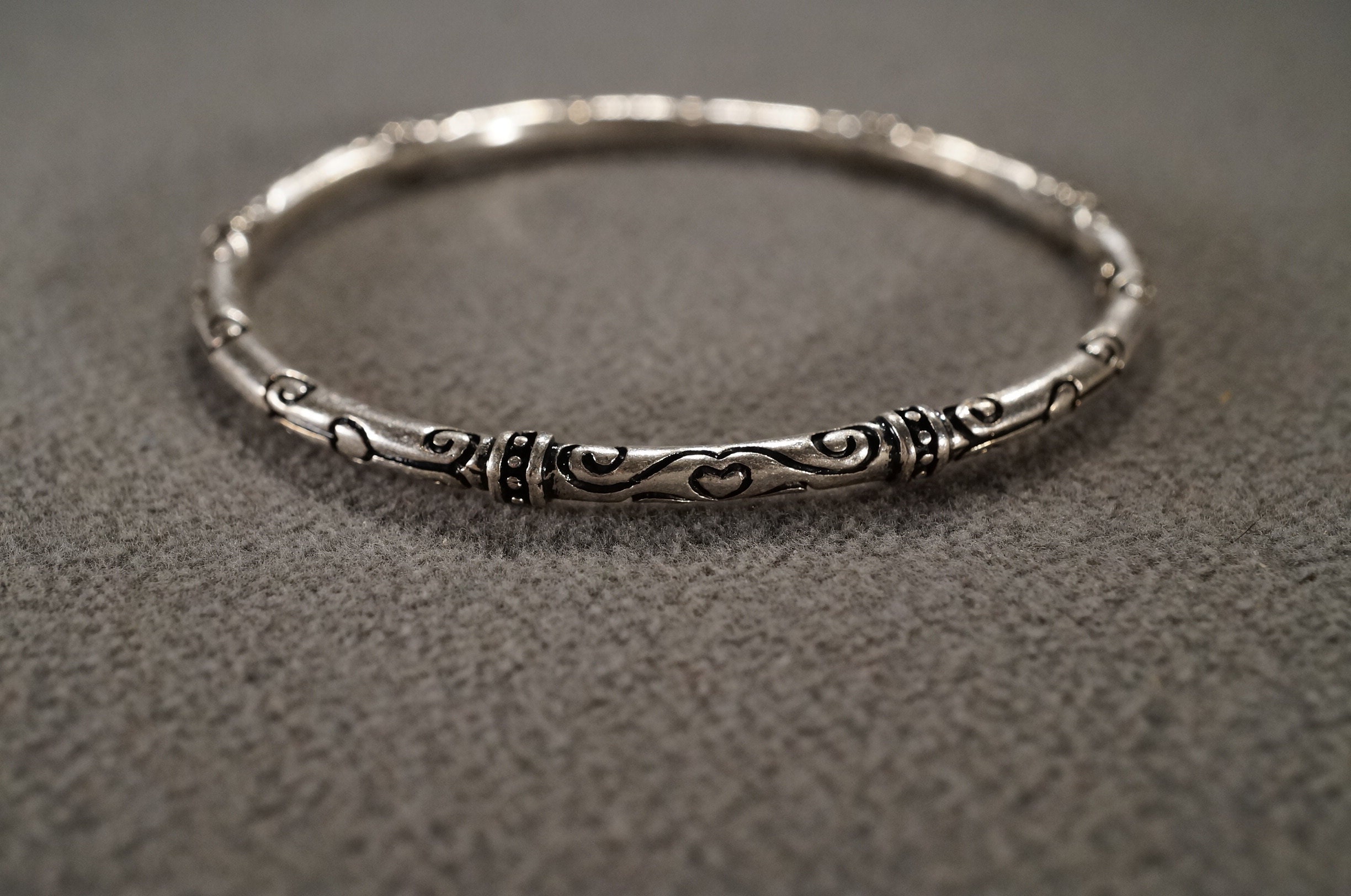 KT2　vintage bangleヴィンテージストーンバングル VINTAGE FINISH TWIST EDGE BANGLE ヴィンテージフィニッシュ