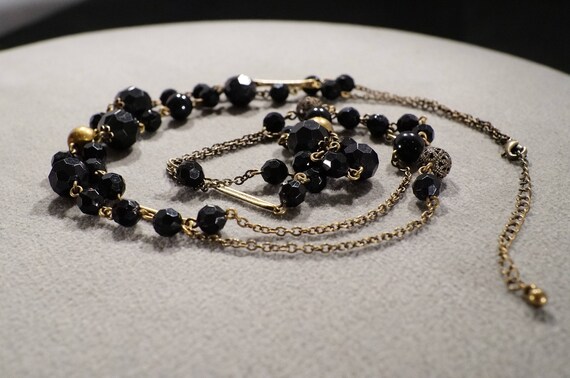 ★人気★【VINTAGE HOLLYWOOD】★Black Stone Beads Necklac.e★ Vintage Black Stone Jet Bead Necklace - Etsy