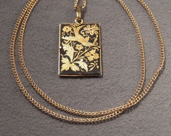 Vintage Gold Tone Enamel Bird & Flower Motif Square Shaped Necklace~~ **RL