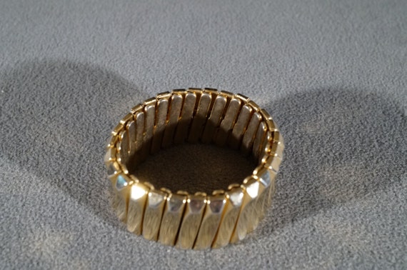 Vintage Art Deco Style Yellow Gold Tone Stretch B… - image 3