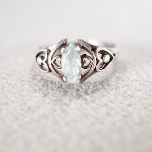 Vintage Wedding Band Stacker Design Ring Sterling Silver Marquise Prong Set Blue Topaz Raised Relief Single Stone Setting, Size 7 3/4 AM