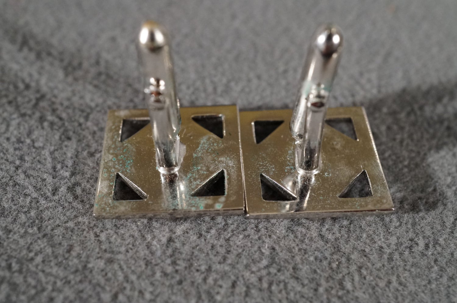 Vintage Art Deco Style Silver Tone Square Design Unisex Cuff