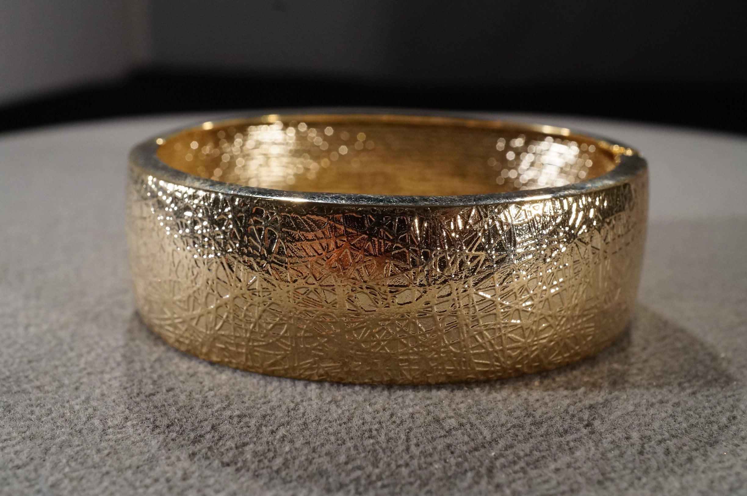 KT2　vintage bangleヴィンテージストーンバングル VINTAGE FINISH TWIST EDGE BANGLE ヴィンテージフィニッシュ