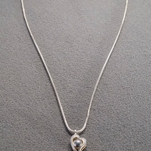 Vintage Art Deco Style Sterling Silver Heart Shaped Pendant Dangle Rope Style Necklace Jewelry -K#40