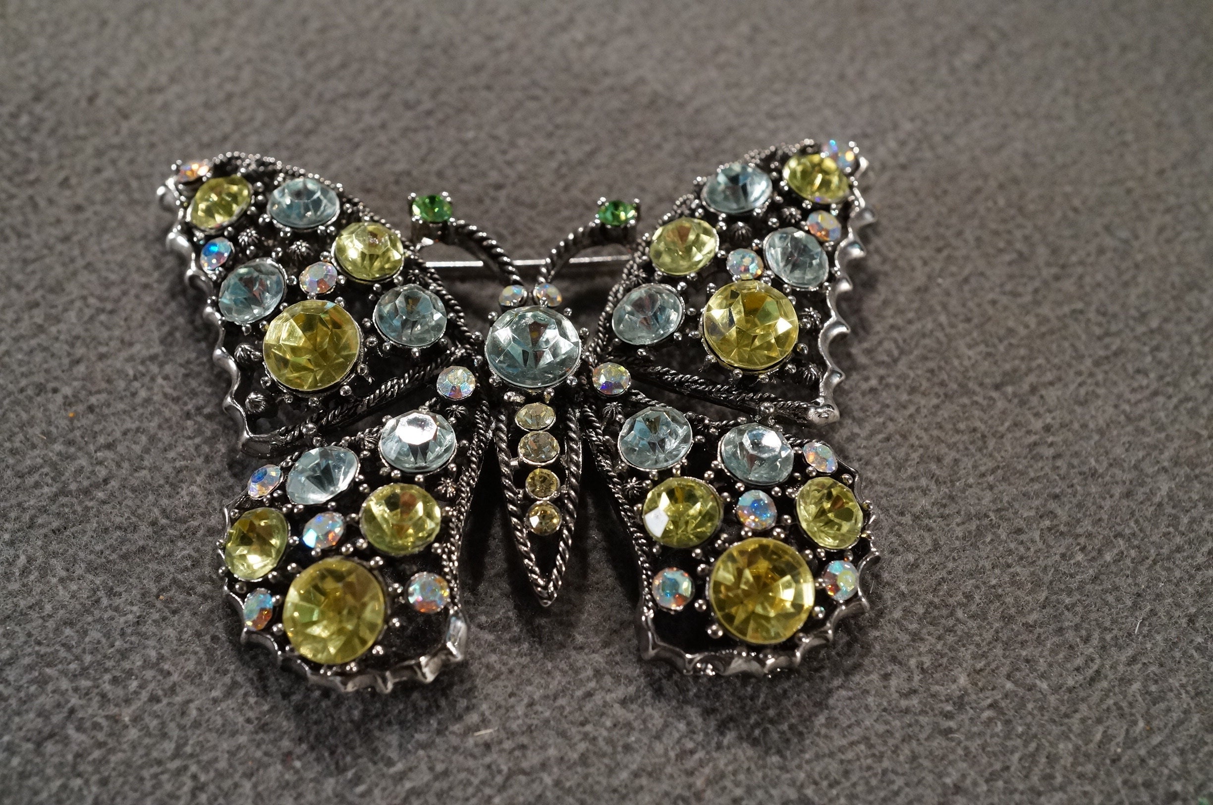 Vintage Art Deco Style Silver Tone Rhinestone Glass Stone