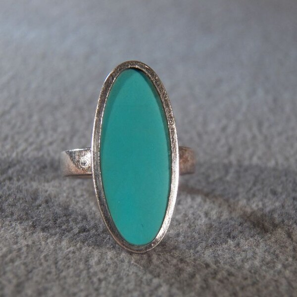 Vintage Sterling Silver Large Oval Bezel Set Turquoise Knuckle Buster Design Southwestern Style Band Ring, Size 7      **RL