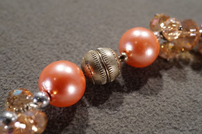 Vintage Art Deco Style Silver Tone Glass Beads Round Coral Color Aurora Borealis Necklace Jewelry K#45