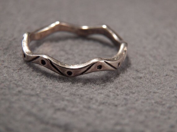 Vintage Sterling Silver Fancy Raised Relief Eternity Wedding Band Band Ring 9 **RL
