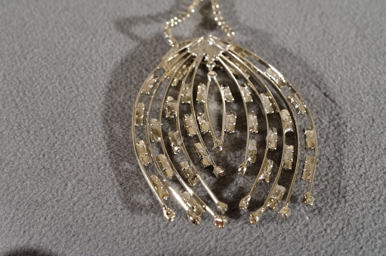 Vintage Art Deco Style Silver Tone Lavaliere Pendant Rhinestones Dangle Large Spray Design Necklace Jewelry K