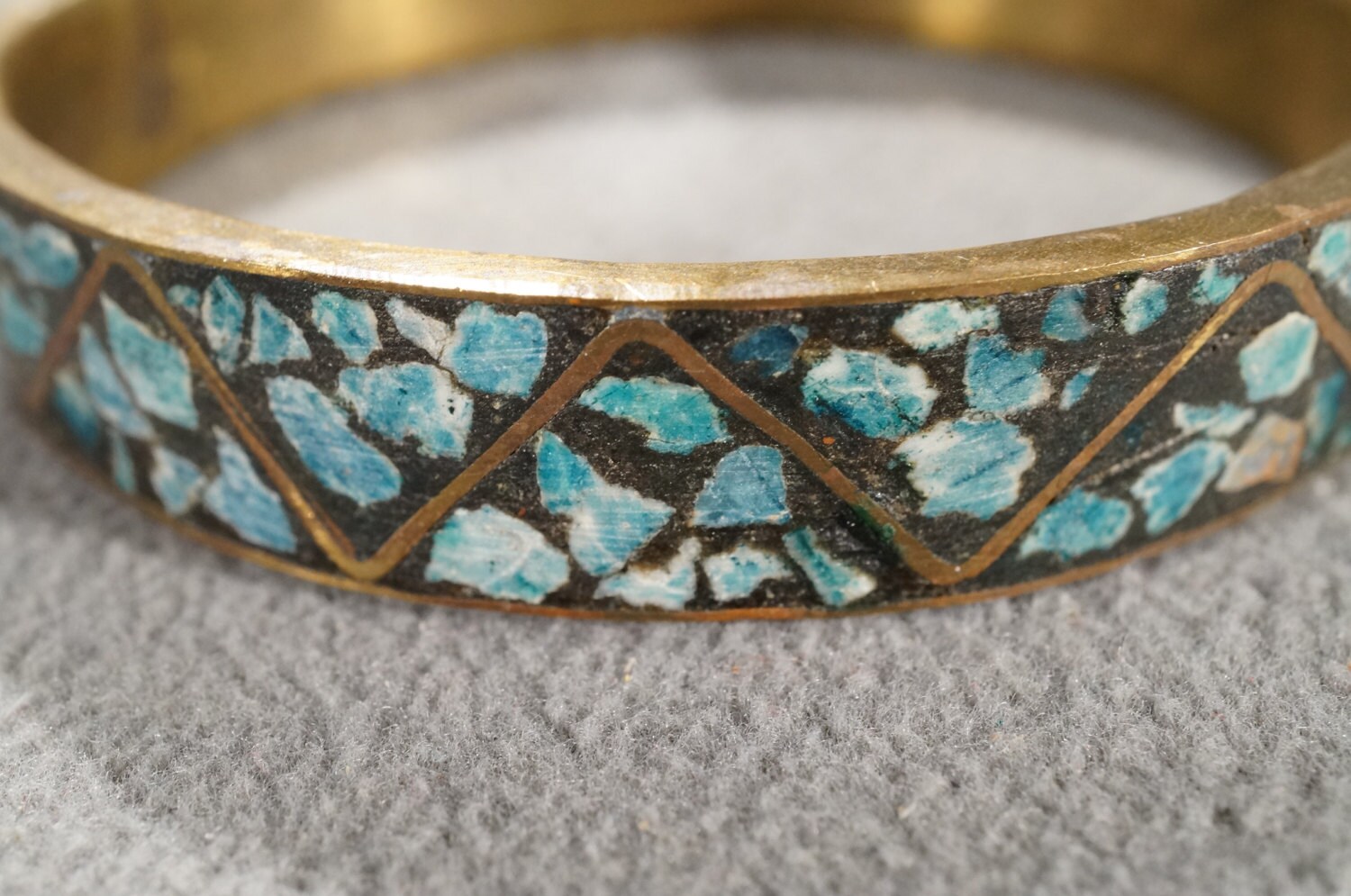 アクセサリー 00s archive vintage chain leather bangle CC' Chanel Vintage Gold Plated Chain & Leather Bangle