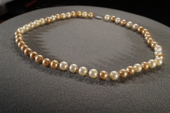 Vintage Vicrtorian Style Silver Tone Faux Pearl R… - image 3