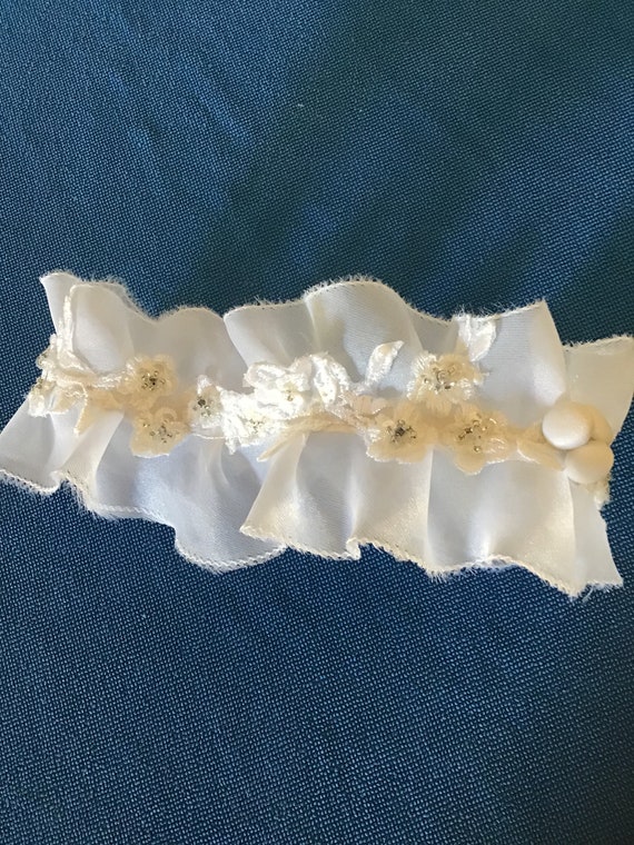 Repurpose Wedding Gowns Wedding Garter Garter Reuse Wedding Etsy