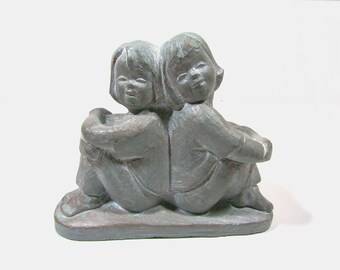 Isabel Bloom Art Sculpture Girls/Best Friends/Sisters two Girls Seated Statue 2002