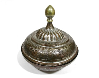 19th Century Beloochistan Balochistan Tinned Copper Bowl with Lid – Islamic Persian Middle Eastern Artistry