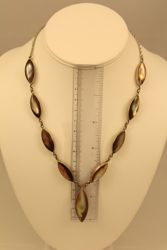 Mother Of Pearl Necklace - image 4