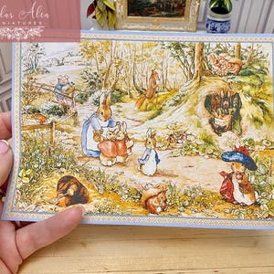 Miniatur Peter Rabbit Familie Teppich, Beatrix Potter Kindergarten Teppich, Puppenhaus Spielzimmer Dekor, Maßstab 1:12 Teppich, Geschenk für Mini-Liebhaber
